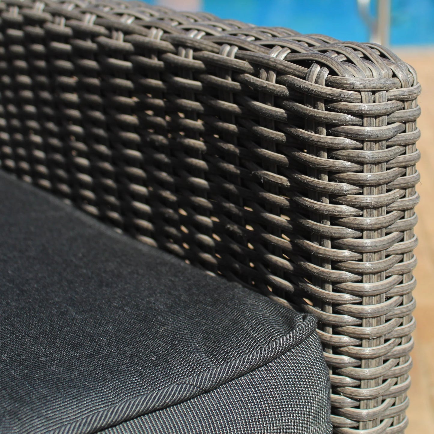 Bretange dining chair with Cushion