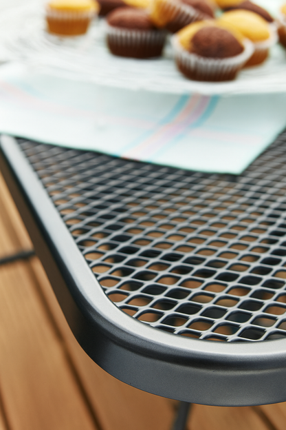 Square Mesh Dining Table