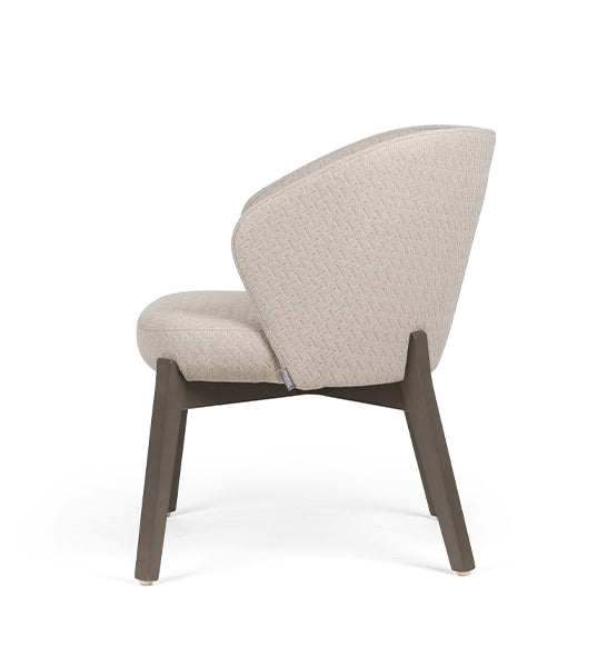 Elicia Mass Arm Chair