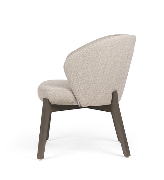 Elicia Mass Arm Chair