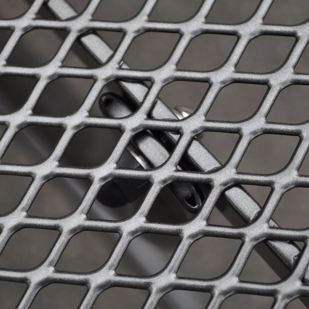 Round Mesh Dining Table