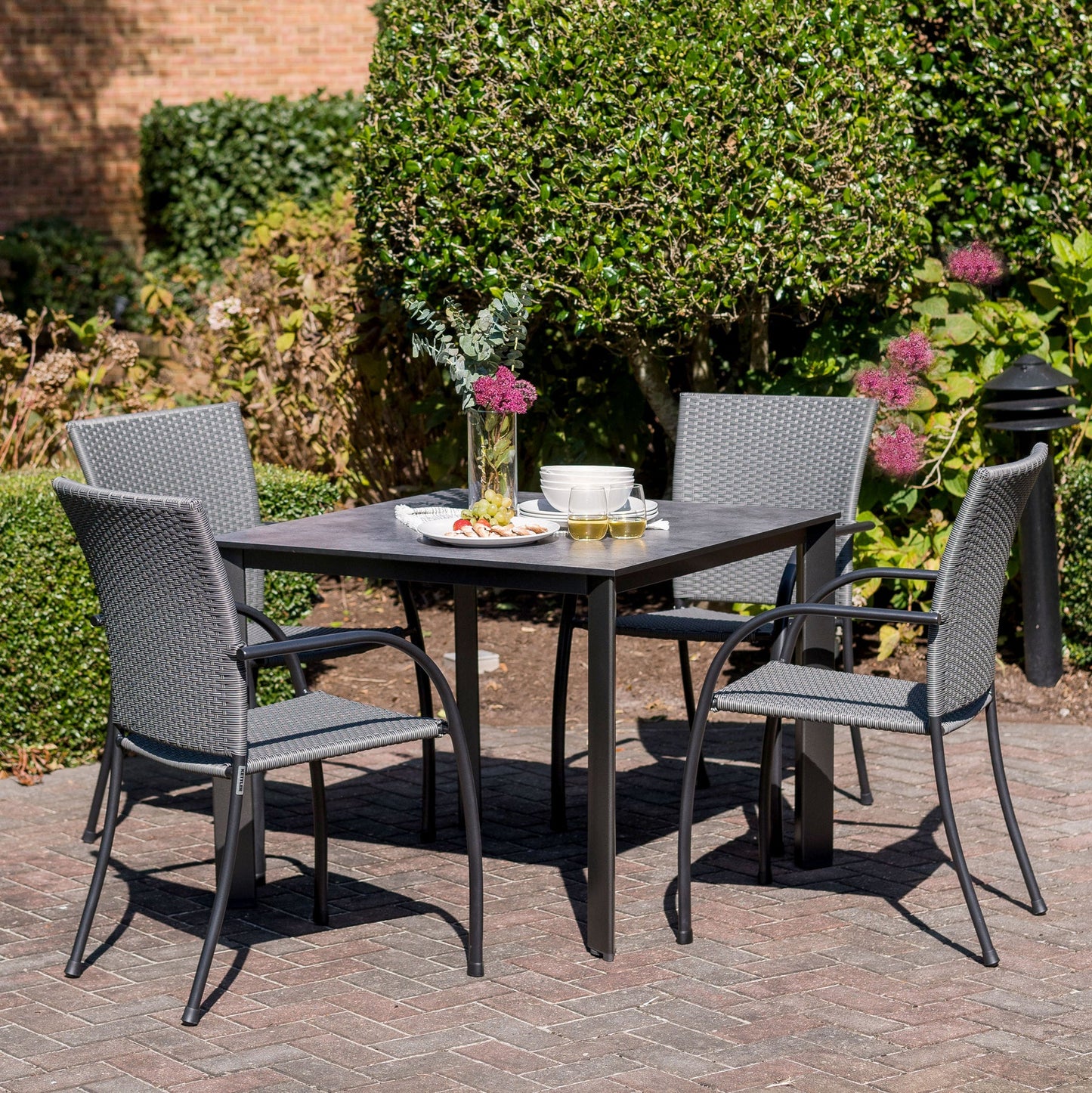 Pilano Arm Chair W/ Gray/Silver