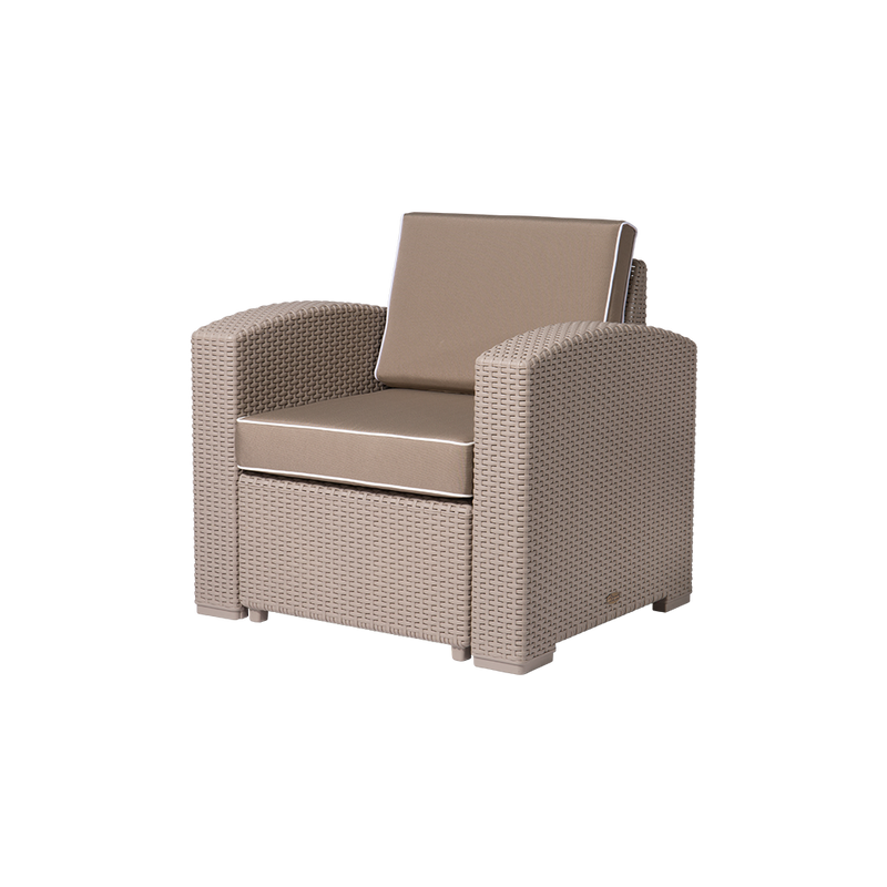 Robusto Outdoor Club Chair