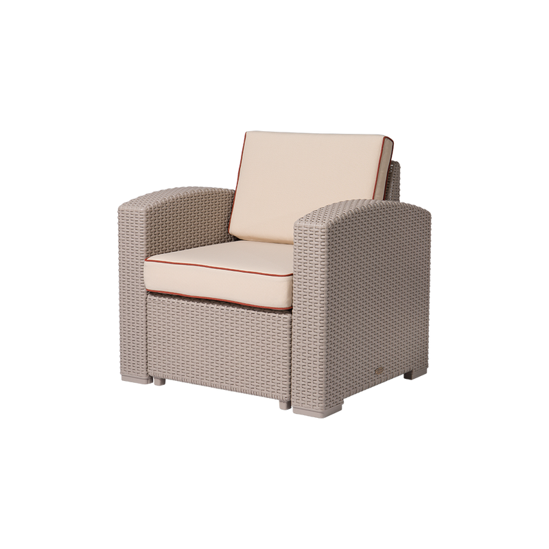 Robusto Outdoor Club Chair