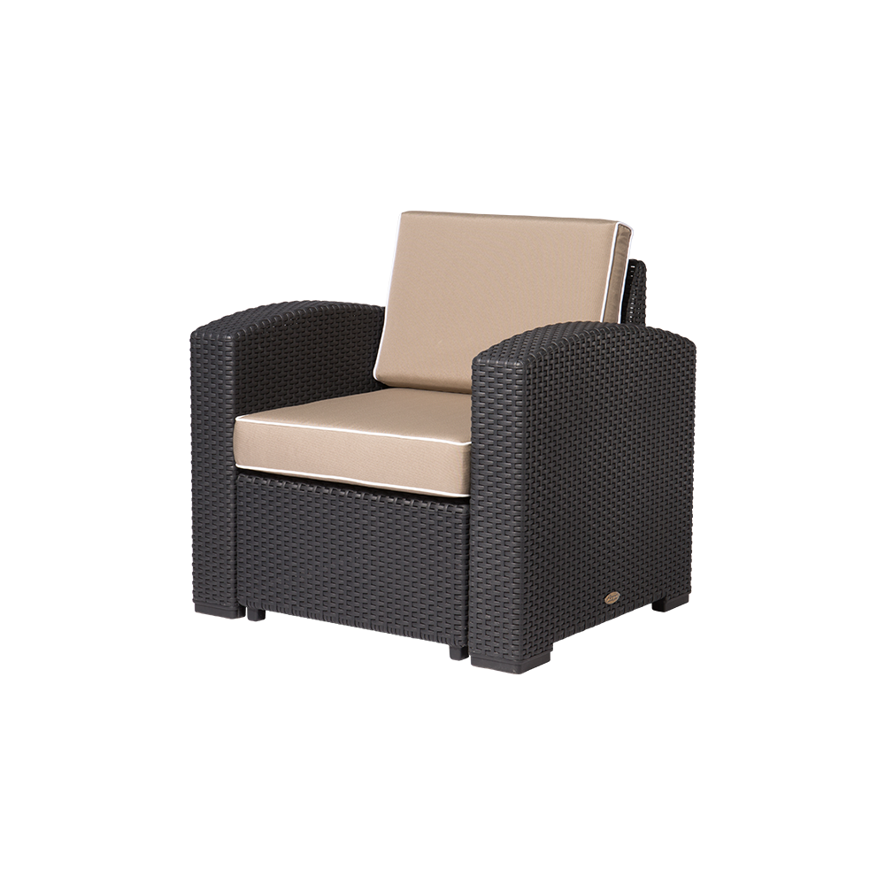 Robusto Outdoor Club Chair