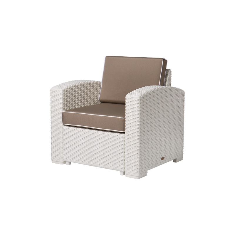 Robusto Outdoor Club Chair