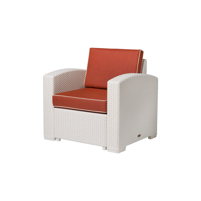 Robusto Outdoor Club Chair