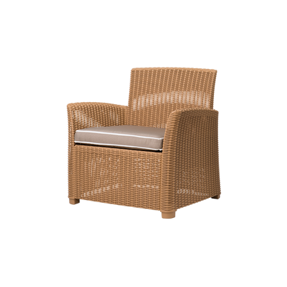 Tranquil Bar Club Chair